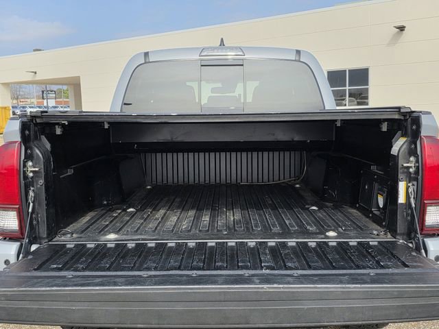 Used 2019 Toyota Tacoma TRD Off-Road w/ Technology Package image 23