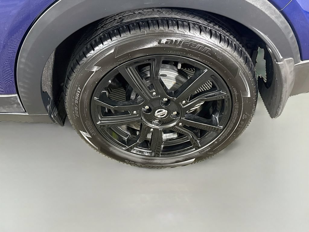 Certified 2020 Nissan Kicks SR w/ SR Premium Package FWD image 31
