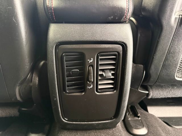Used 2025 Dodge Durango GT image 30