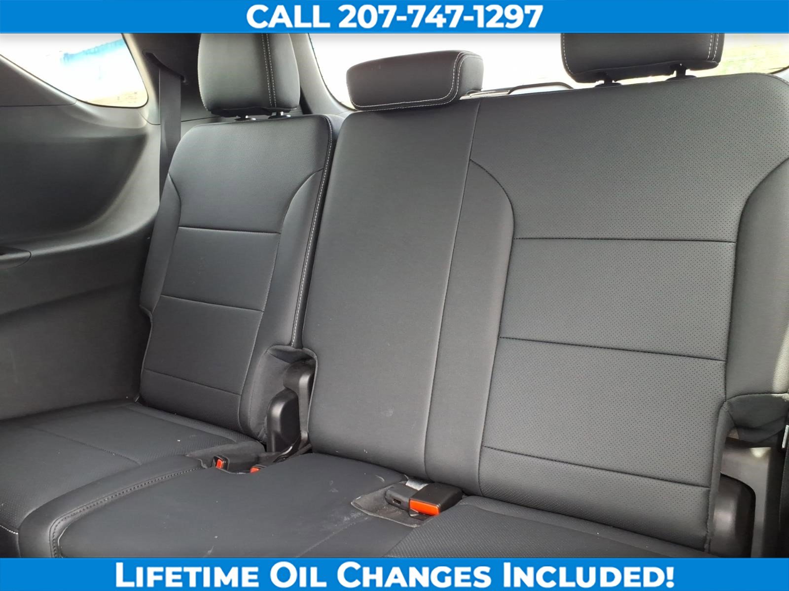 Used 2025 Chevrolet Traverse LT AWD/4WD image 14