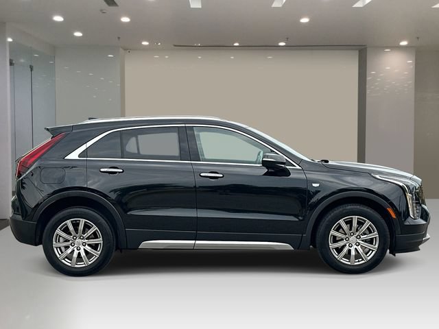 Certified 2023 Cadillac XT4 Premium Luxury AWD/4WD image 5
