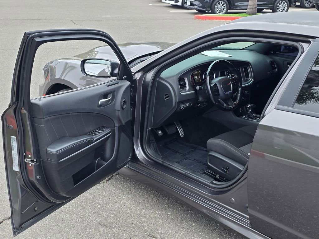 Used 2020 Dodge Charger GT RWD image 37
