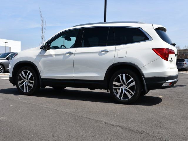 Used 2016 Honda Pilot Touring image 4