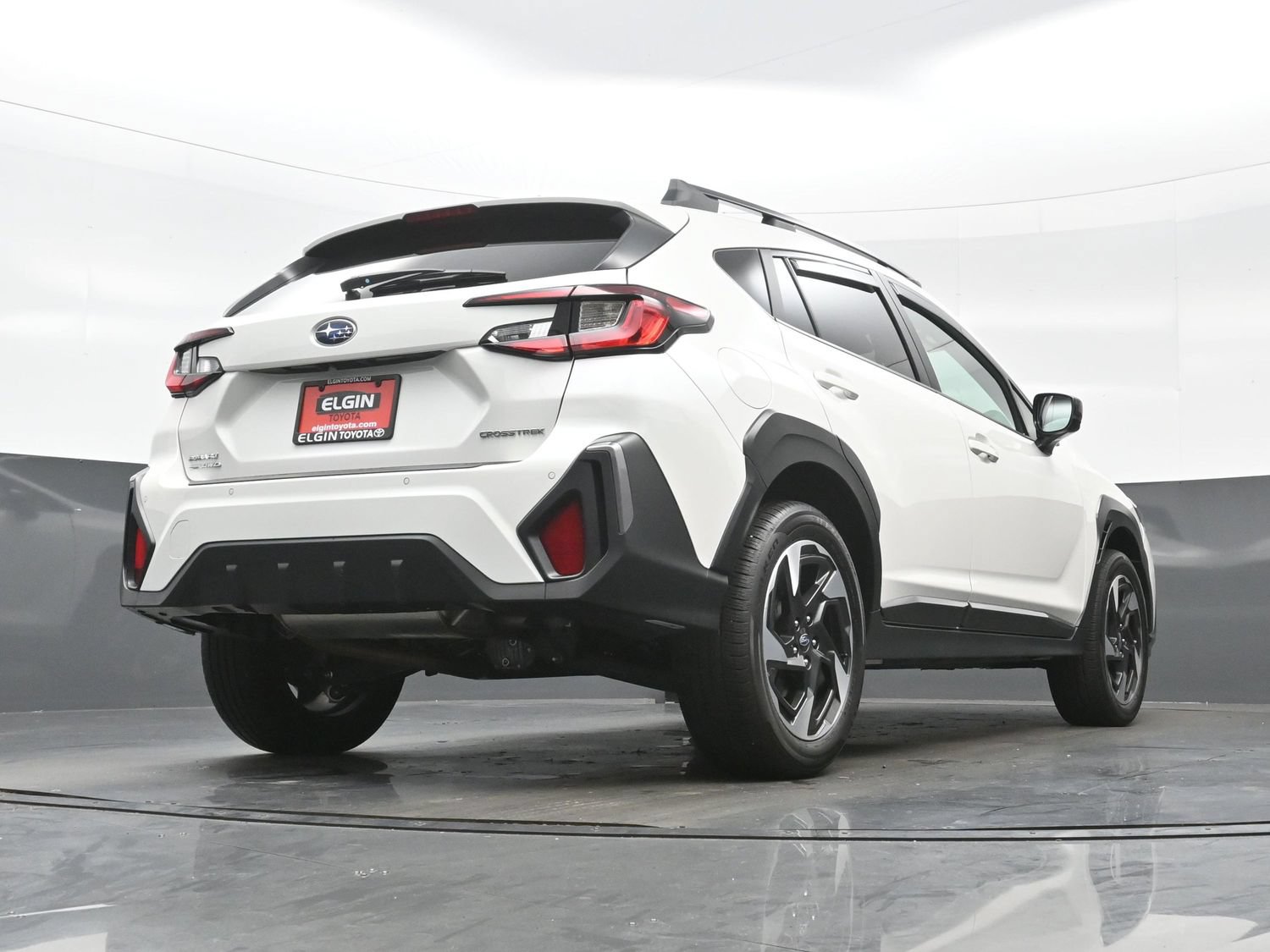 Used 2025 Subaru Crosstrek 2.5i Limited AWD/4WD image 32
