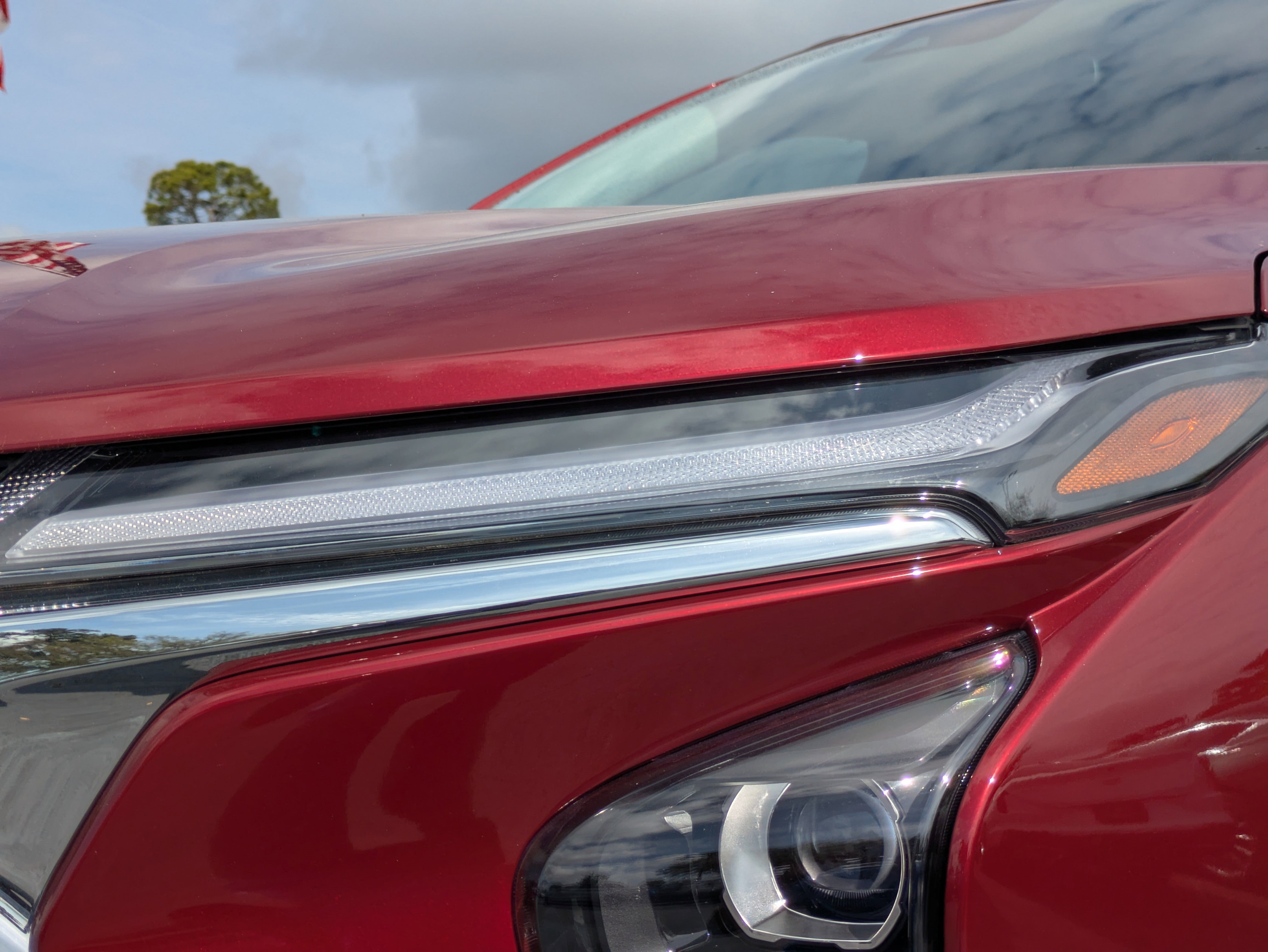 Used 2025 Chevrolet Trax LT w/ Driver Confidence Package image 28