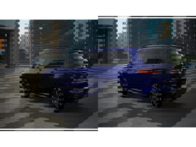 New 2026 BMW X7 M60i w/ Executive Package image 2