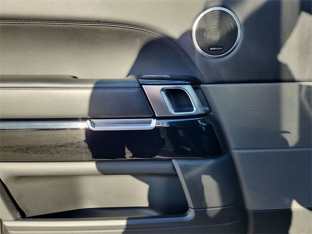 Used 2020 Land Rover Range Rover Sport SVR image 23