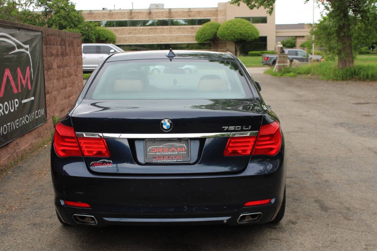 Used 2011 BMW 750Li xDrive AWD/4WD image 8