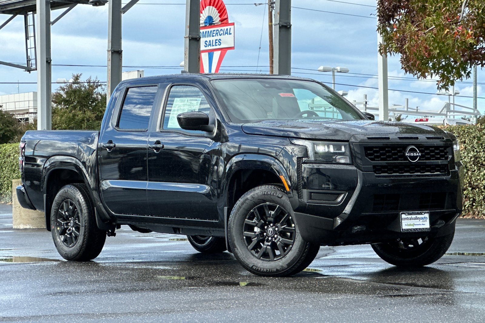 New 2026 Nissan Frontier SV w/ SV Convenience Package image 2