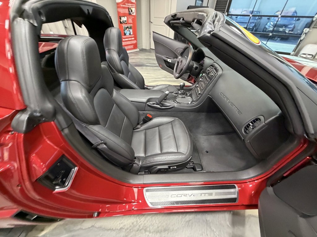 Used 2012 Chevrolet Corvette Grand Sport image 33