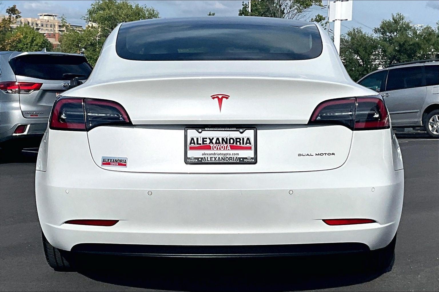 Used 2020 Tesla Model 3 Long Range AWD/4WD image 4