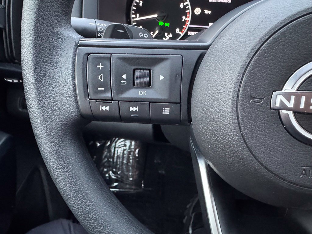 Used 2025 Nissan Pathfinder S AWD/4WD image 20