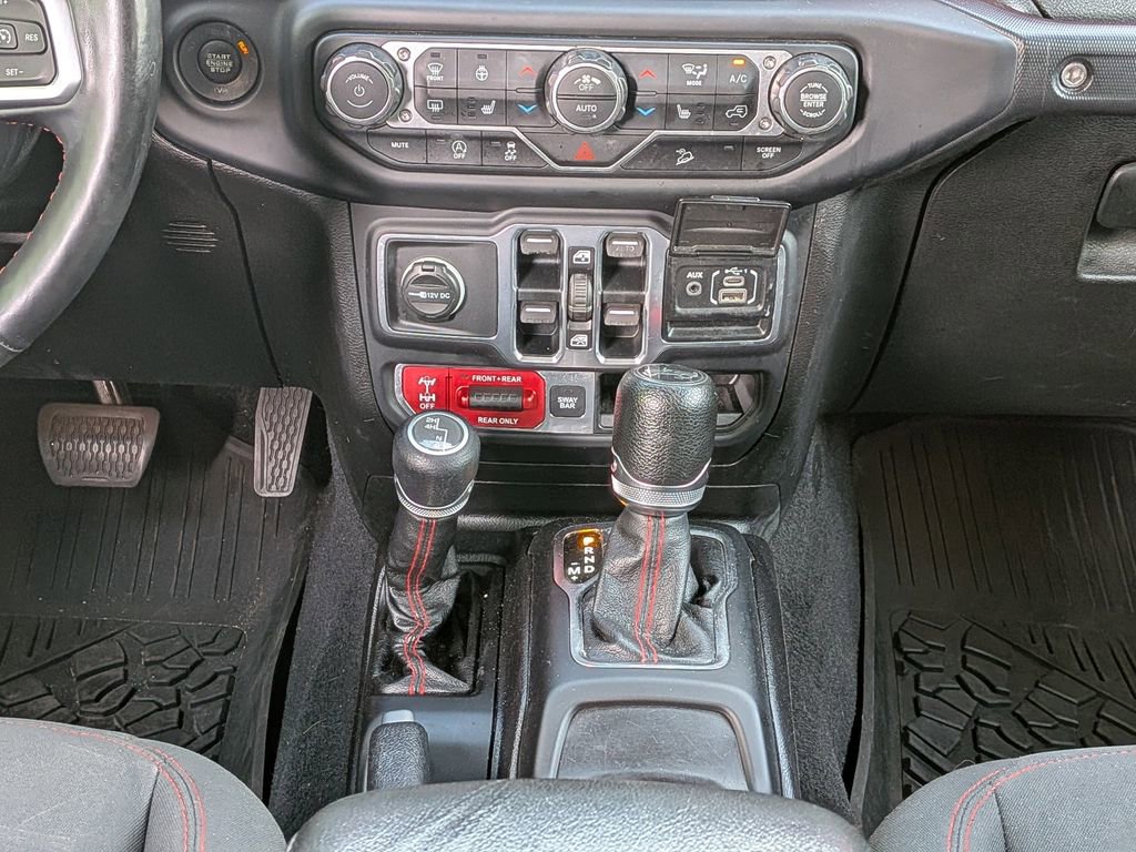 Used 2018 Jeep Wrangler Unlimited Rubicon image 40