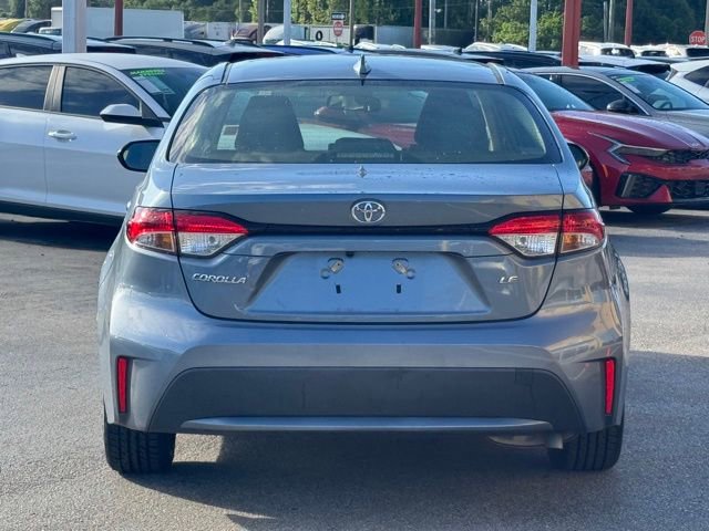 Used 2022 Toyota Corolla LE image 4