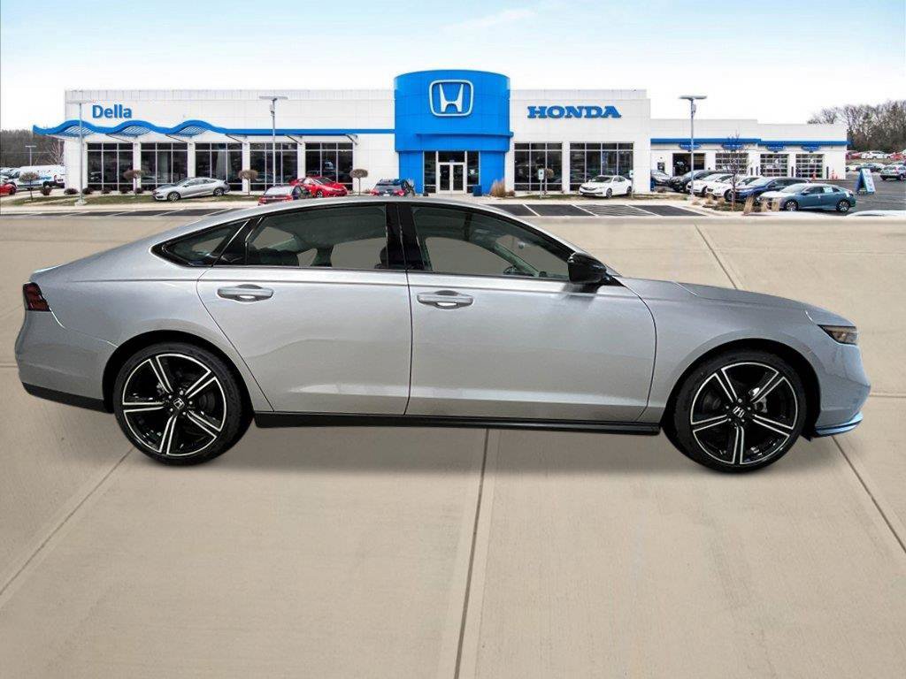 New 2026 Honda Accord SE image 2
