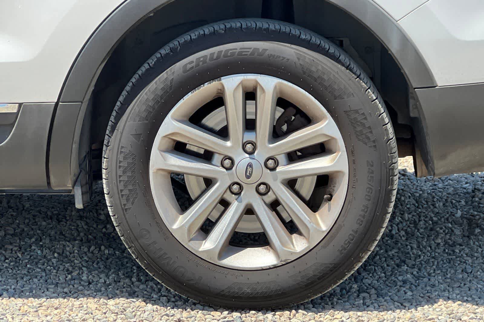 Used 2013 Ford Explorer XLT FWD image 12