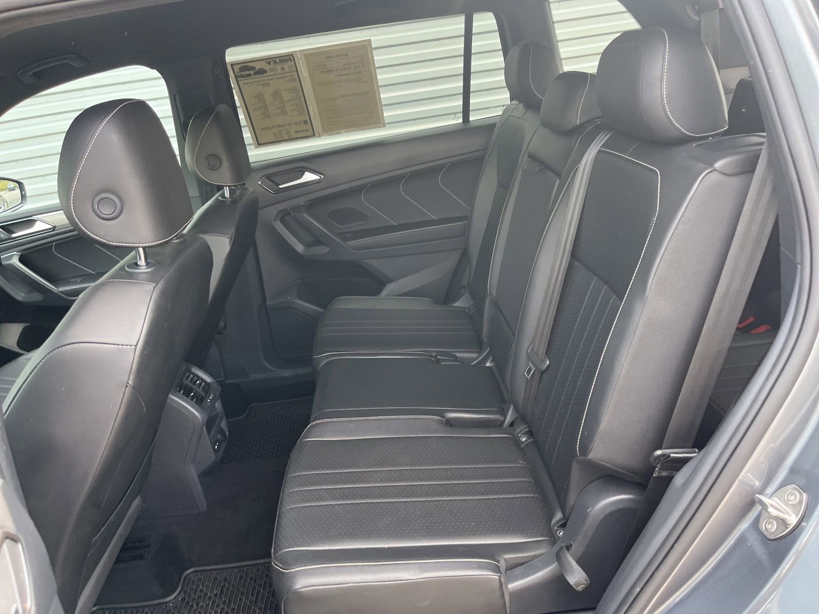 Used 2022 Volkswagen Tiguan SE R-Line FWD image 29
