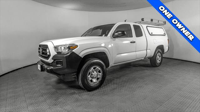 Used 2023 Toyota Tacoma SR RWD image 2