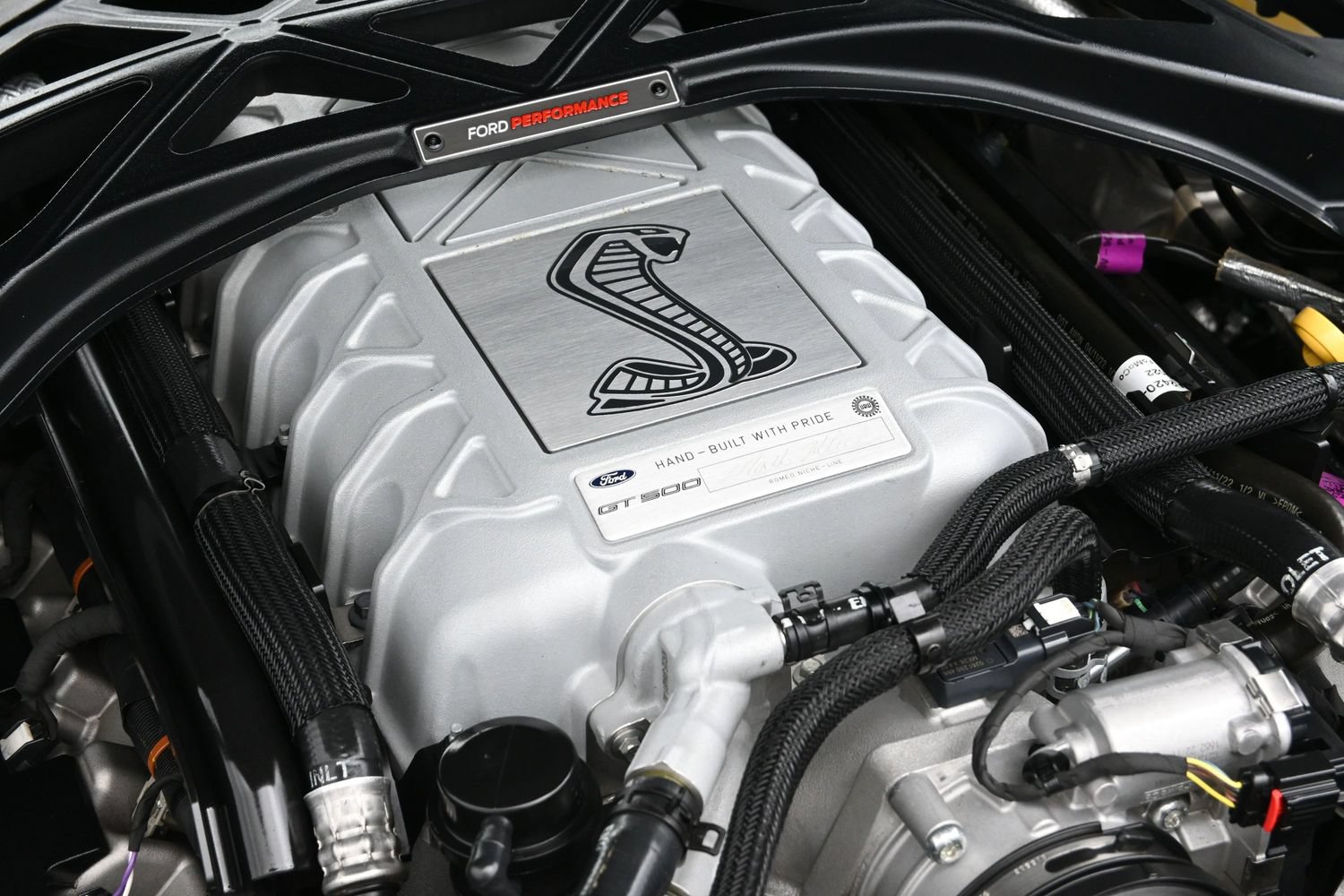 Used 2022 Ford Mustang Shelby GT500 w/ Technology Package RWD image 45