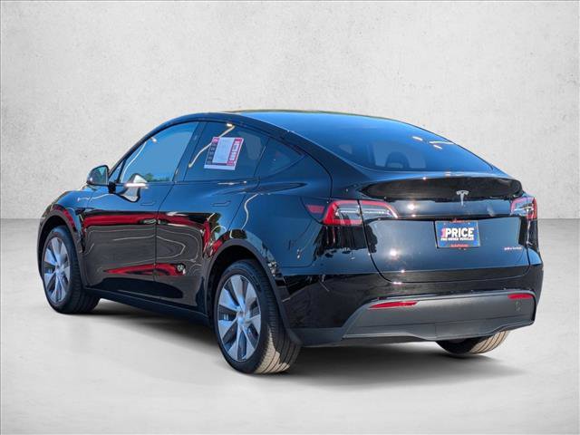 Used 2024 Tesla Model Y Long Range AWD/4WD image 8