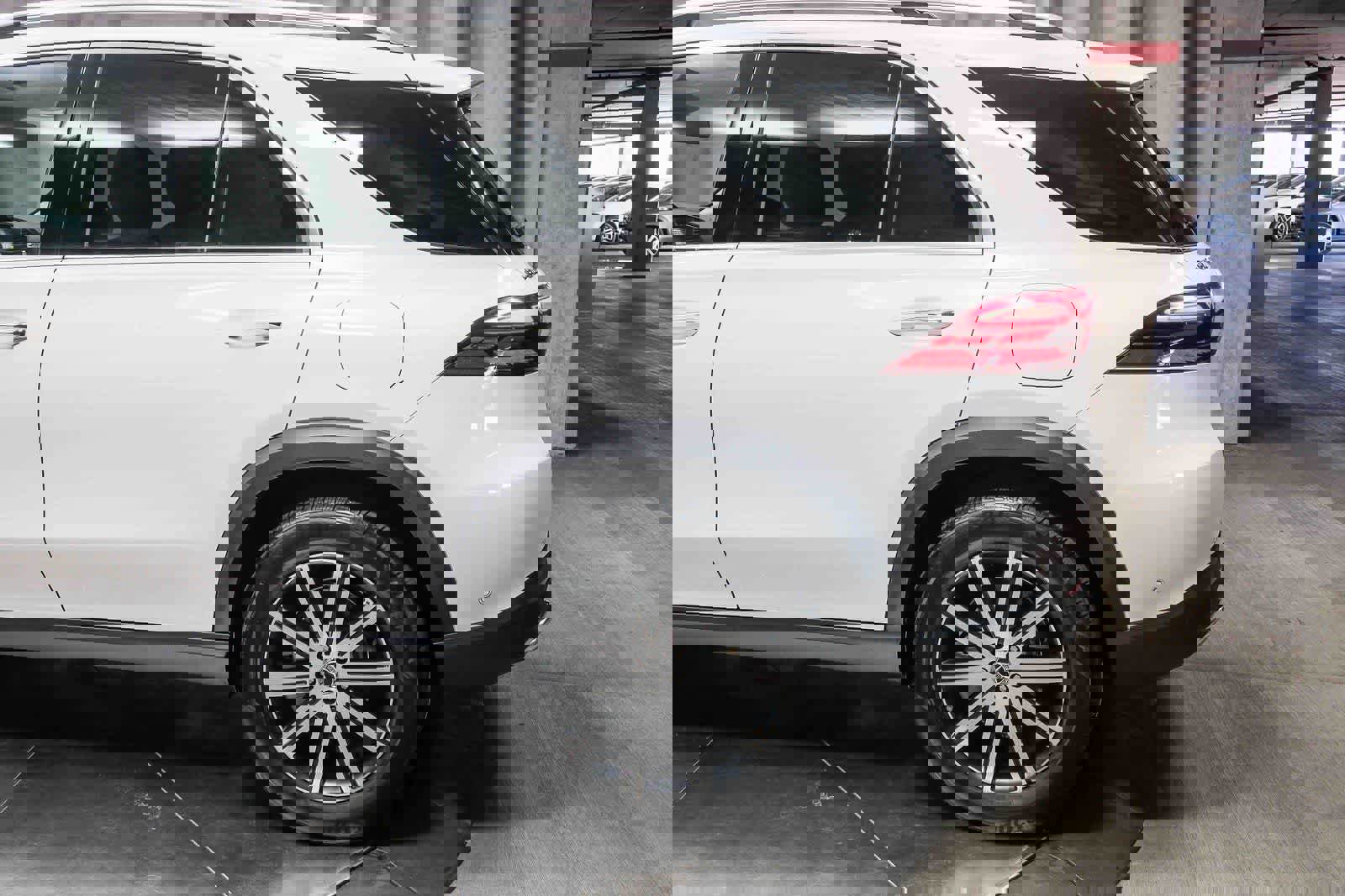 Used 2025 Mercedes-Benz GLE 450e 4MATIC image 8