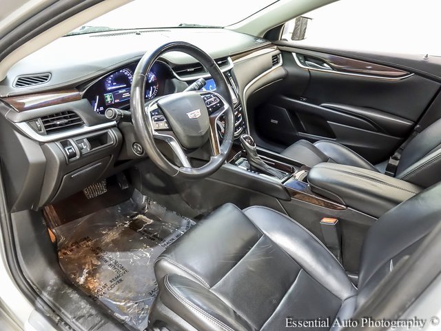 Used 2017 Cadillac XTS Luxury image 10