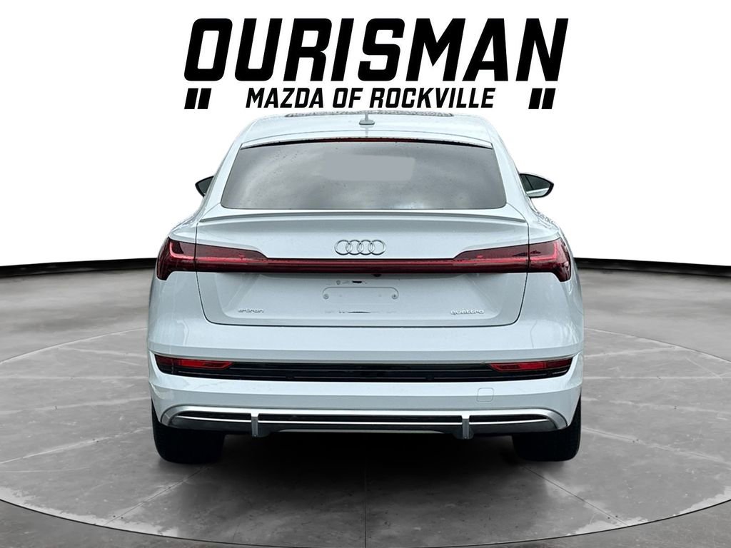 Used 2022 Audi e-tron Premium Plus w/ Premium Plus Package image 5