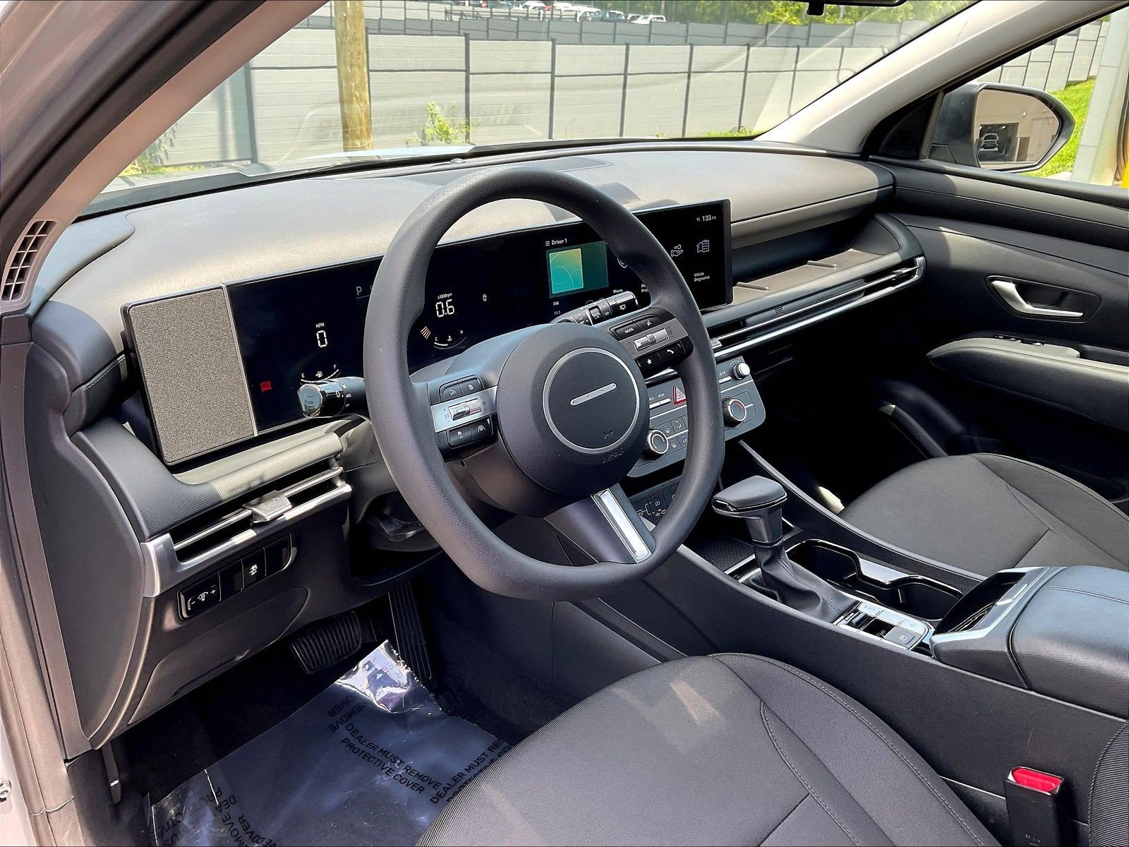 Certified 2025 Hyundai Tucson SE FWD image 17
