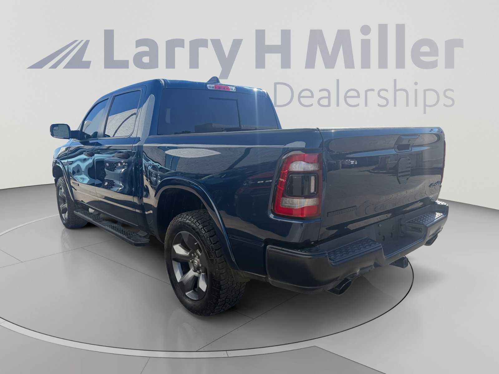 Used 2020 RAM 1500 Big Horn w/ Built-to-serve Edition AWD/4WD image 3