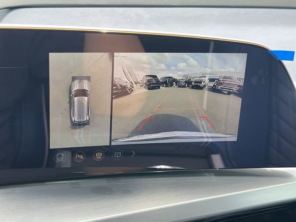 New 2026 Cadillac Vistiq Premium Luxury image 7