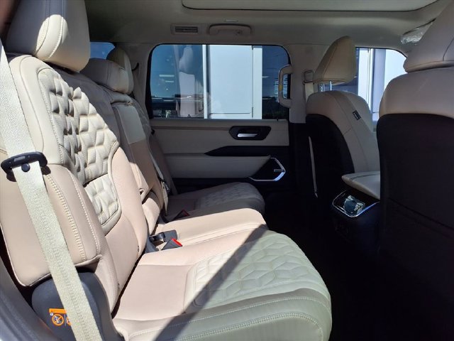 New 2026 Nissan Armada Platinum Reserve AWD/4WD image 7