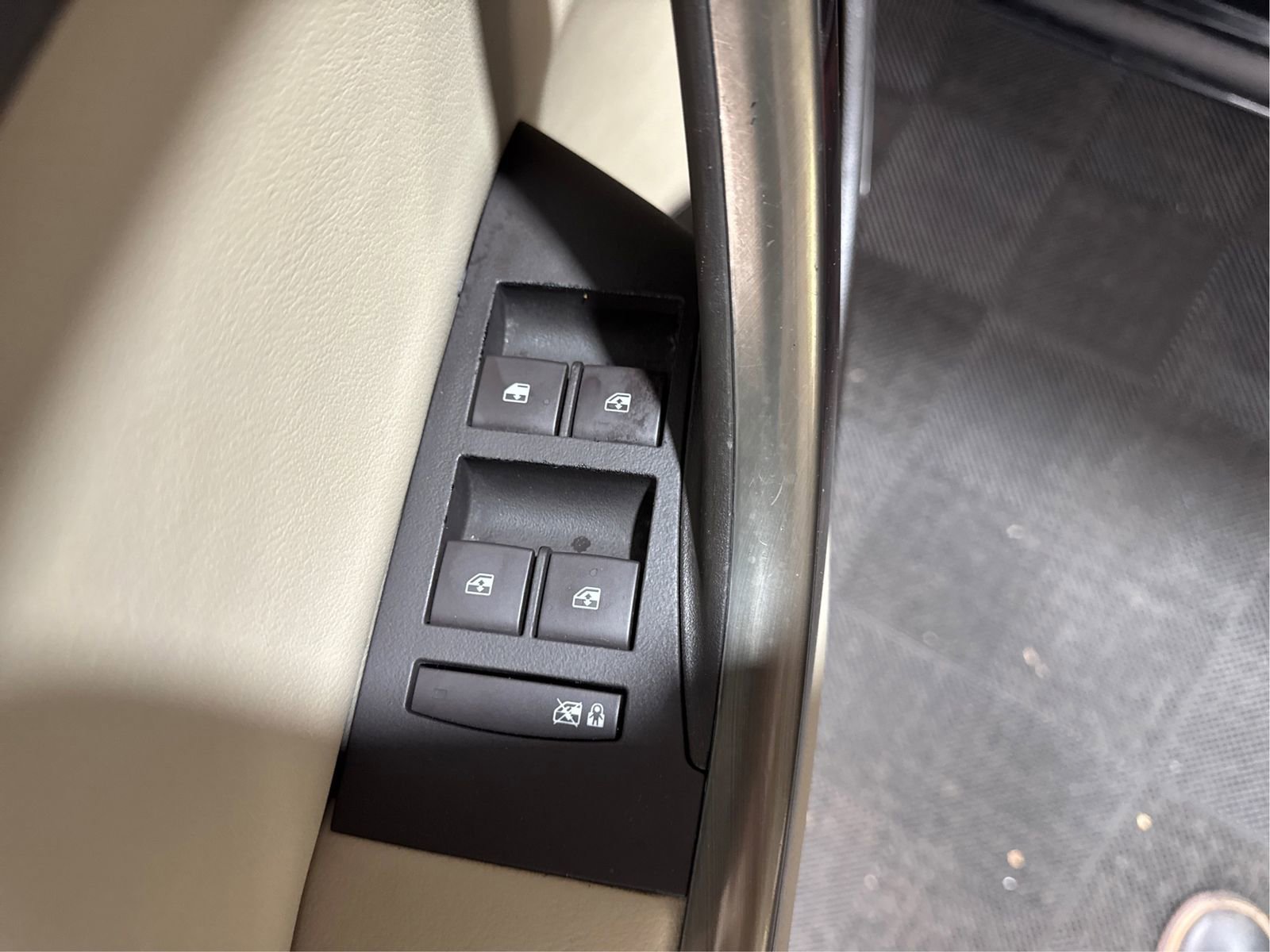 Used 2014 Buick Verano Convenience FWD image 27