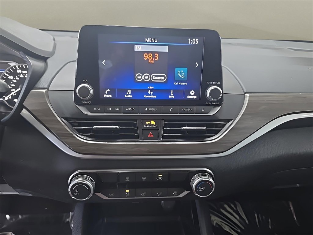 Used 2024 Nissan Altima 2.5 SV image 26