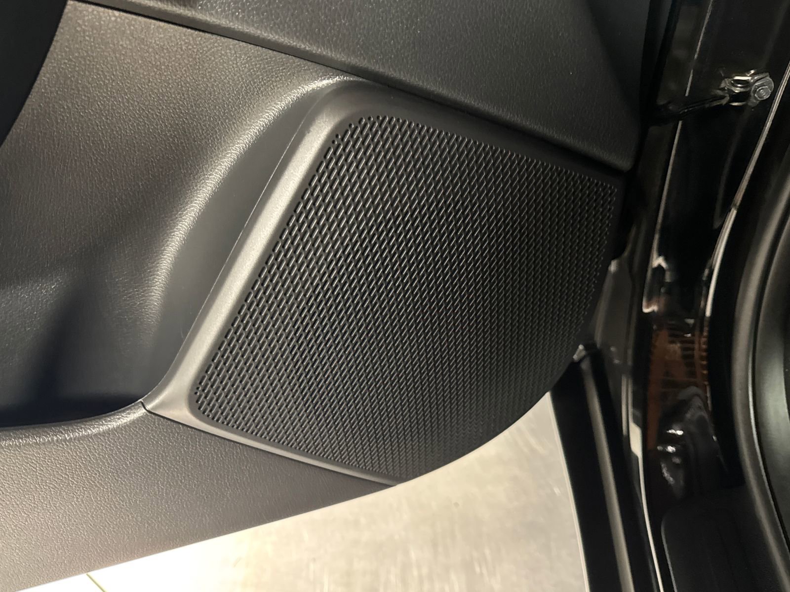 Used 2021 Kia Soul LX FWD image 17