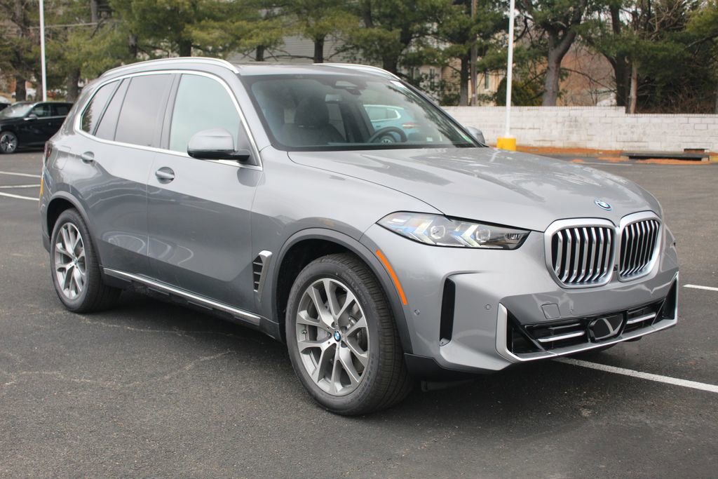 New 2026 BMW X5 xDrive50e