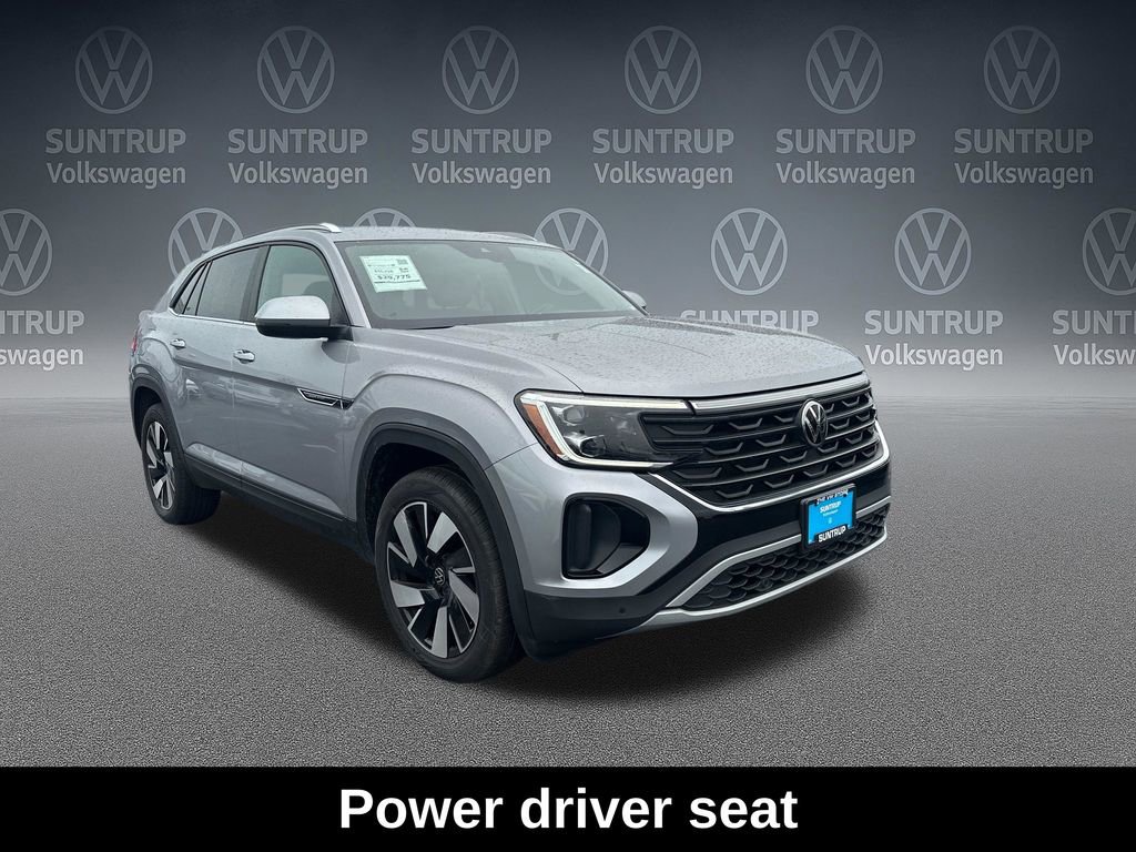 Used 2024 Volkswagen Atlas Cross Sport SE FWD image 8