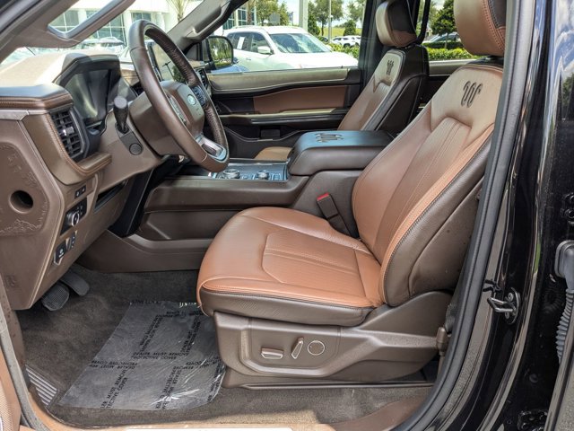 Used 2024 Ford Expedition Max King Ranch AWD/4WD image 14