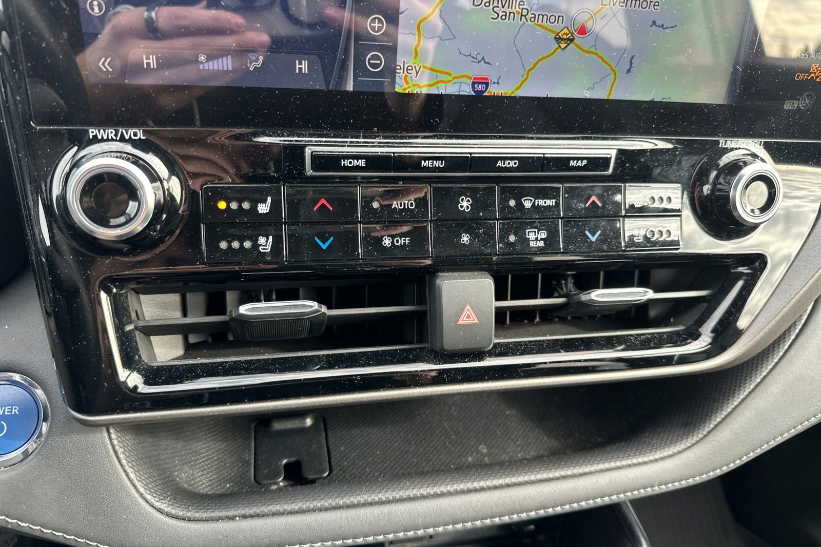 Used 2022 Toyota Highlander Limited image 28