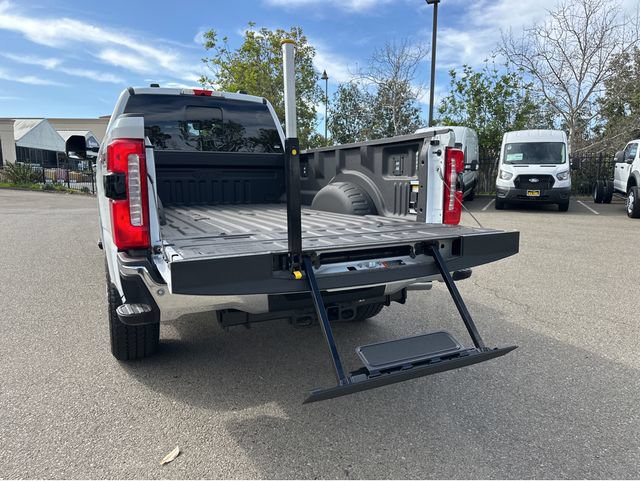 New 2026 Ford F350 King Ranch w/ Chrome Package AWD/4WD image 19