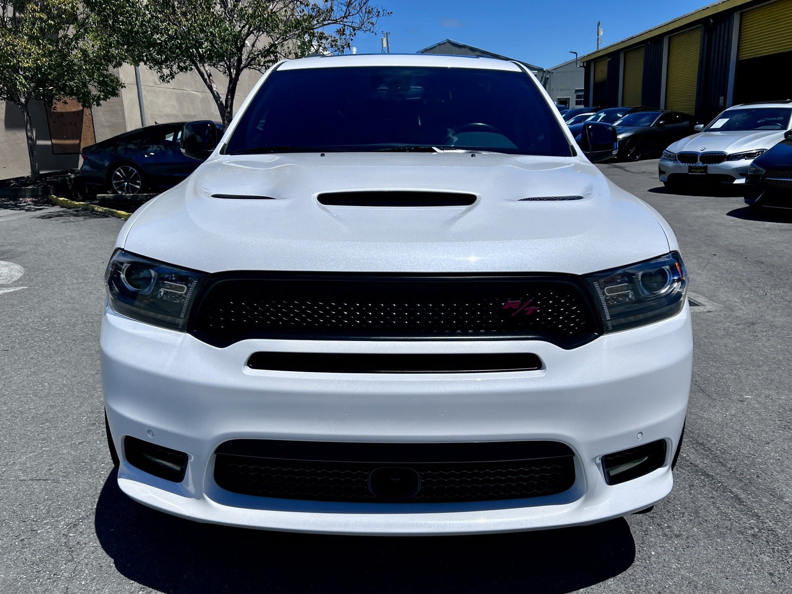 Used 2018 Dodge Durango R/T w/ Technology Group AWD/4WD image 3