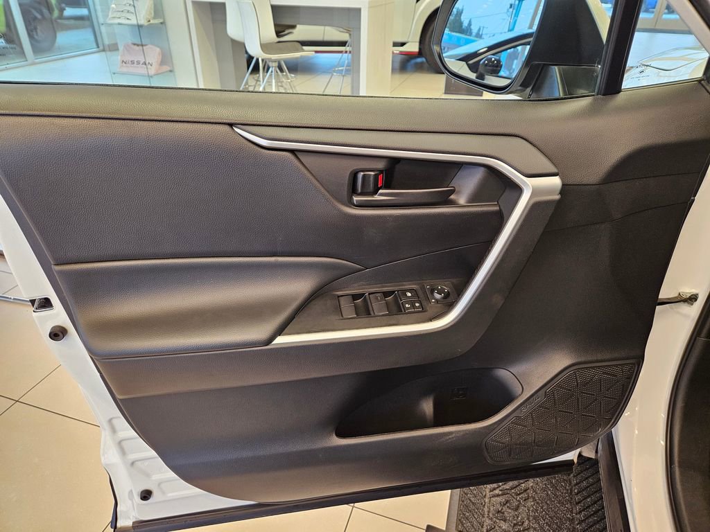 Used 2024 Toyota RAV4 LE image 13
