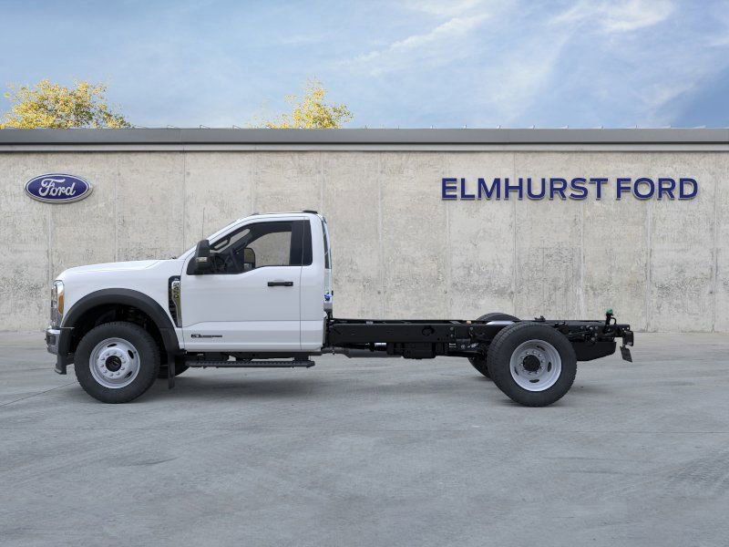 New 2025 Ford F450 XL w/ XL Chrome Package image 3