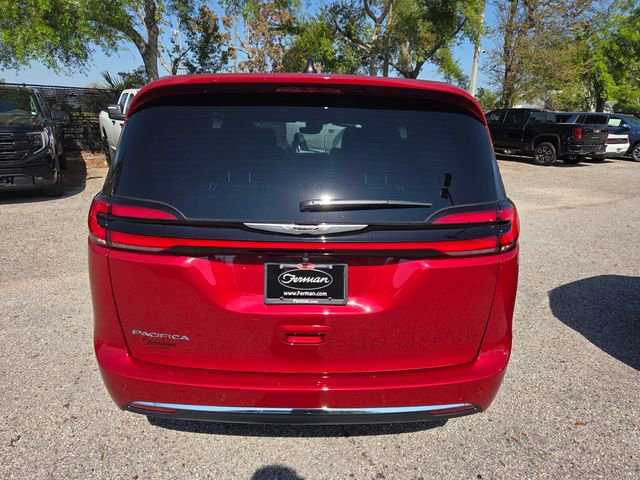 New 2026 Chrysler Pacifica Select FWD image 11