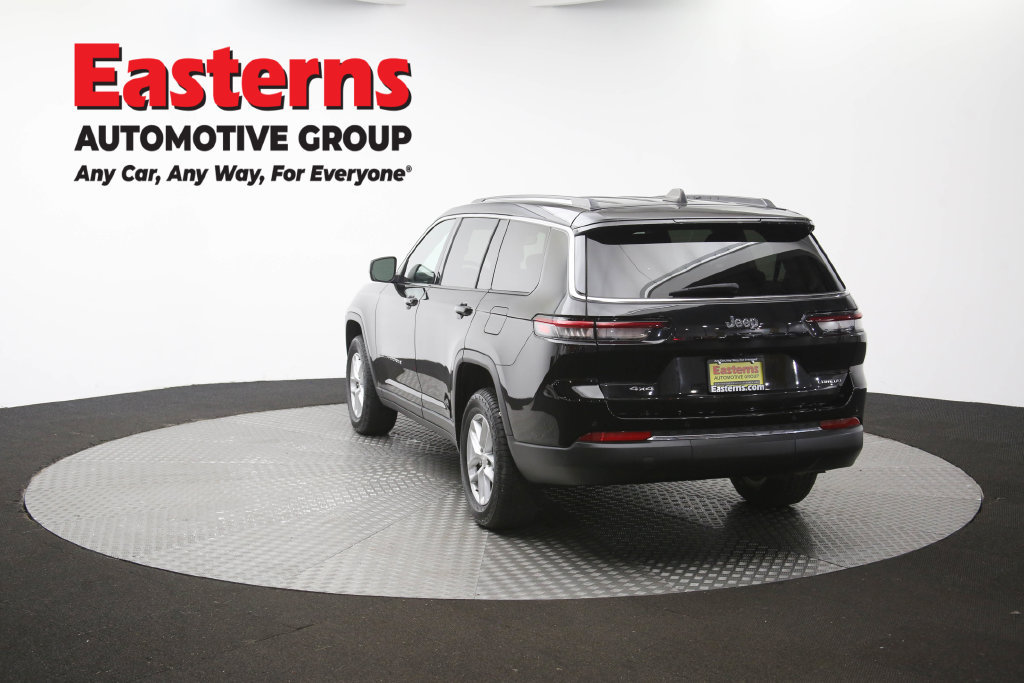 Used 2023 Jeep Grand Cherokee L Laredo AWD/4WD image 40