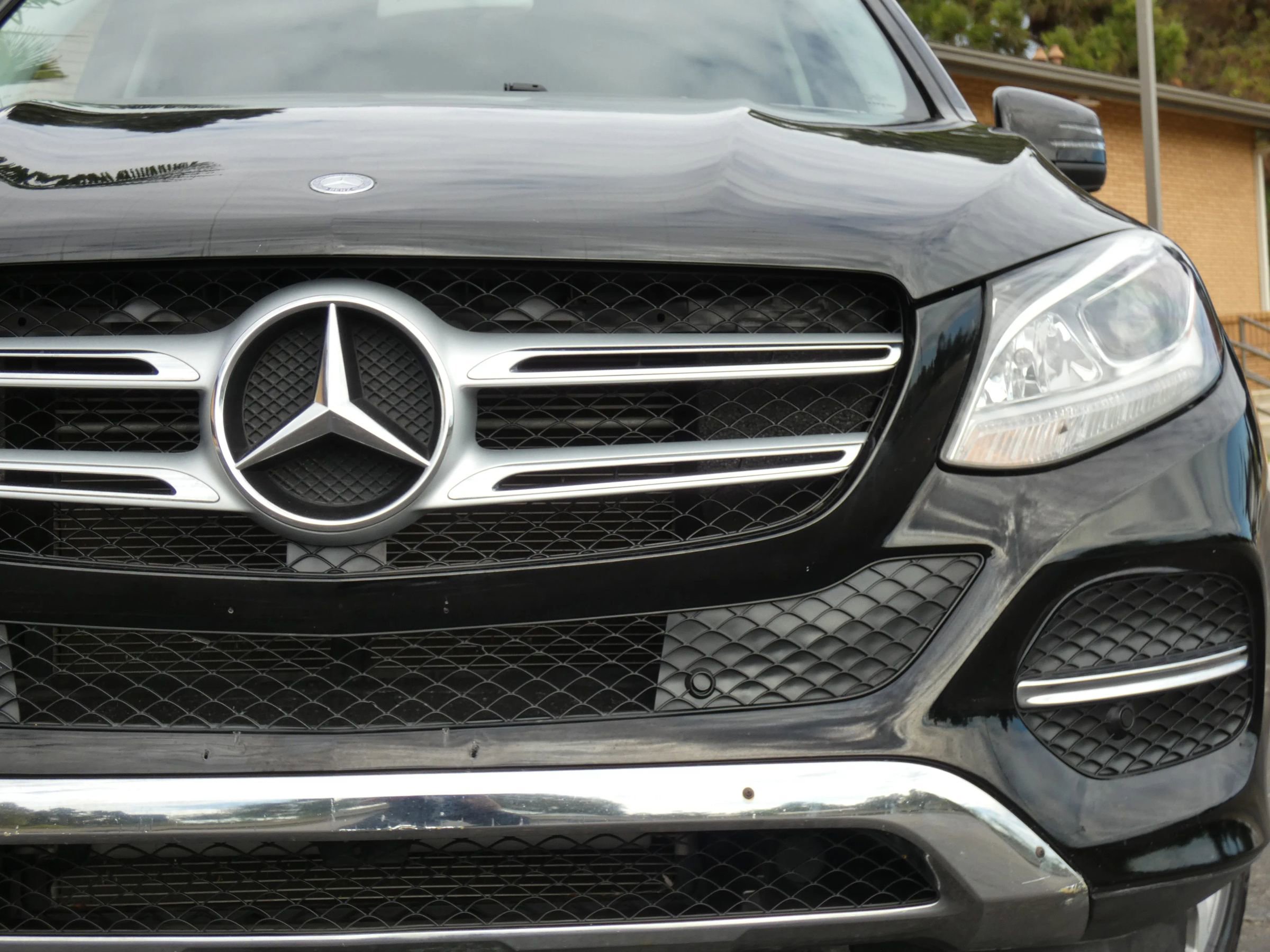 Used 2016 Mercedes-Benz GLE 350 w/ Premium Package image 17