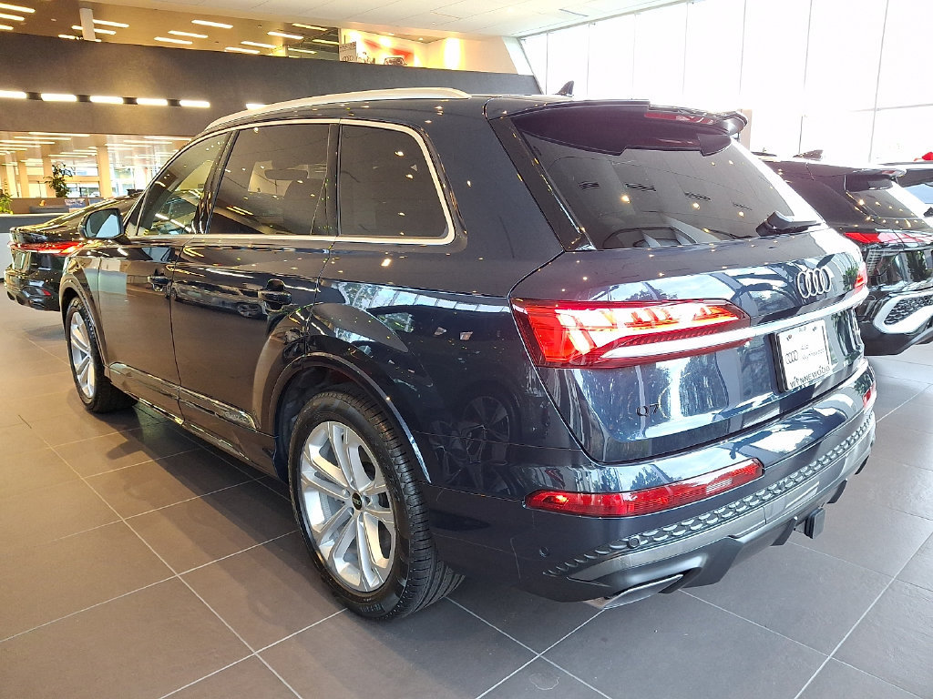 New 2026 Audi Q7 Premium Plus AWD/4WD image 3