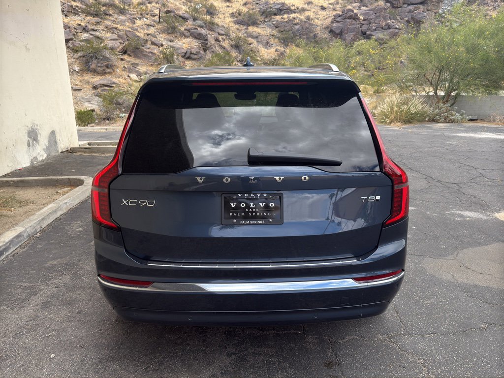 New 2026 Volvo XC90 T8 Plus w/ Protection Package Premier image 6