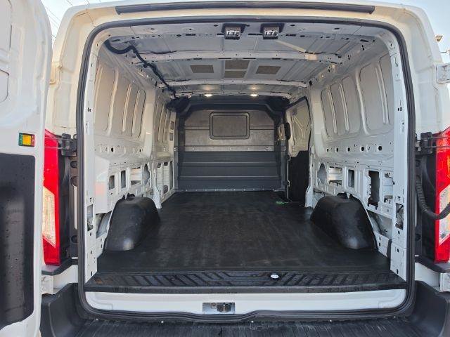 Used 2021 Ford Transit 150 Low Roof RWD image 37
