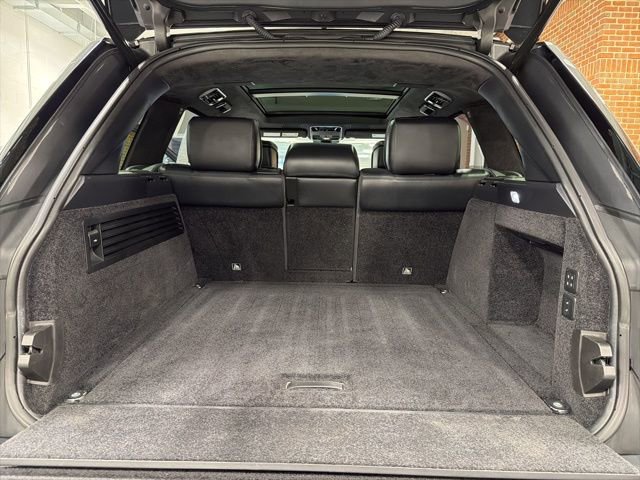 Used 2021 Land Rover Range Rover Autobiography image 34