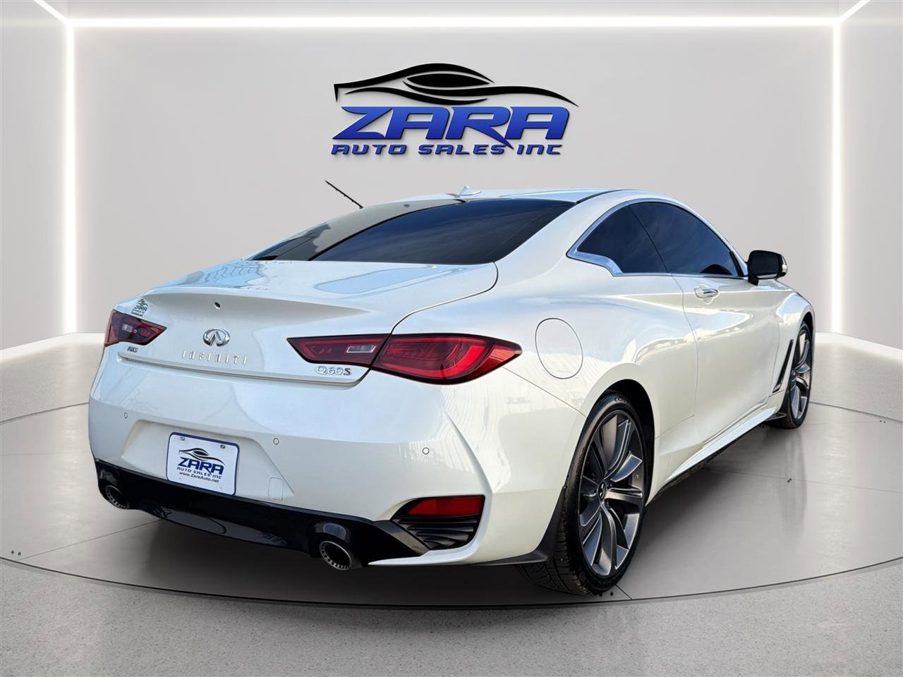 Used 2021 INFINITI Q60 Red Sport 400 w/ Cargo Package AWD/4WD image 7